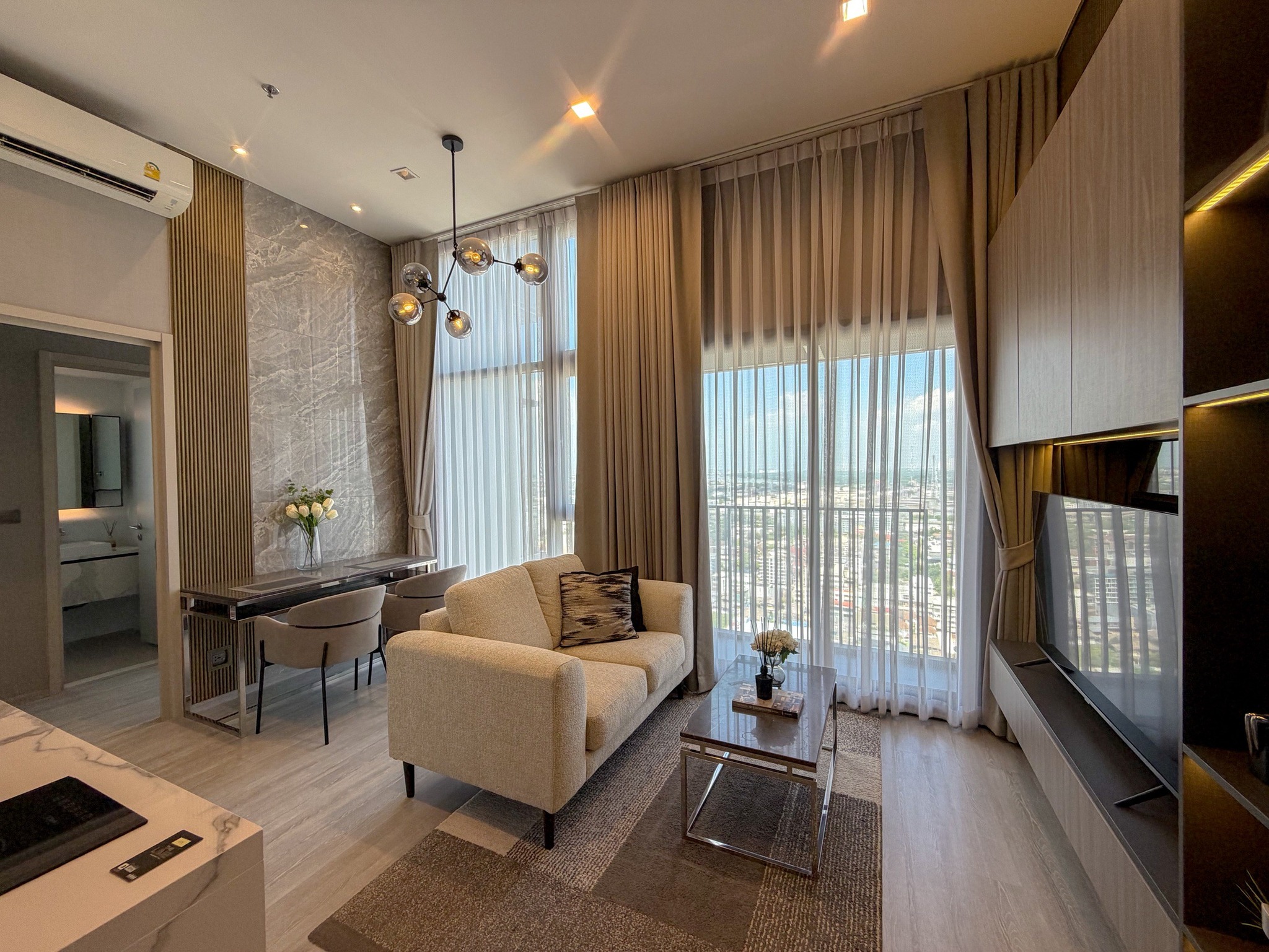 The line 101, Condo in Bangkok